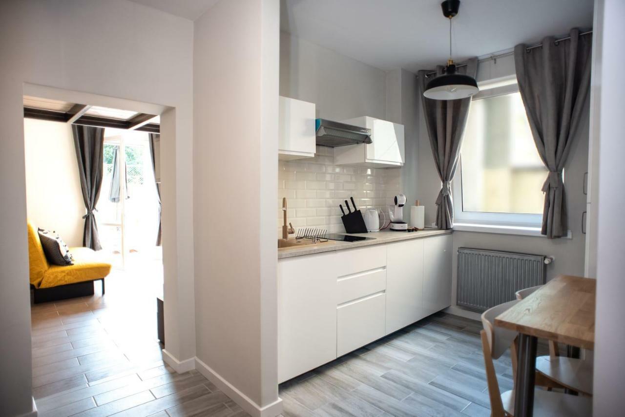 Апартаменты Apartament Antresola Drzewna Зелёна-Гура Экстерьер фото